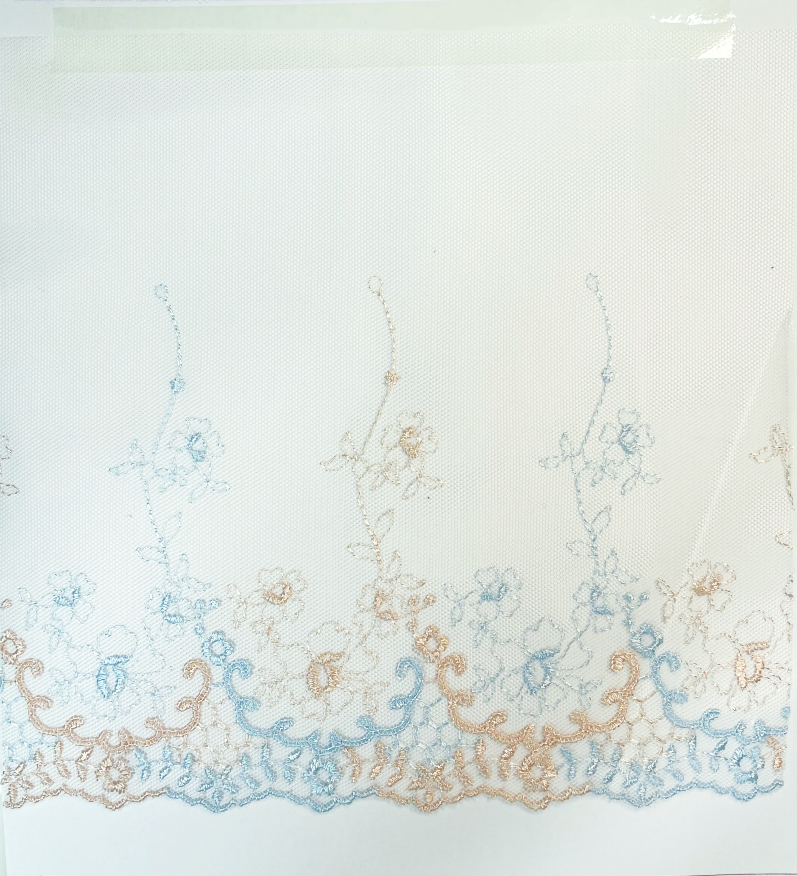 Китай поставляется с различным стилем вышивки кружево для продажи 